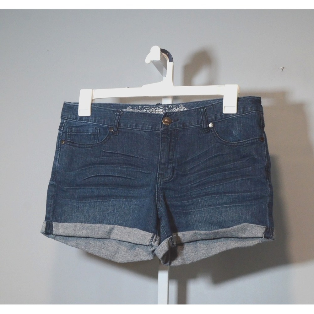Express Women's Size 12 Dark Wash Denim Shorts Whiskering Rolled Hem 5 Pockets